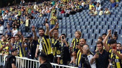 Kadıköy’de tribünler boş kaldı