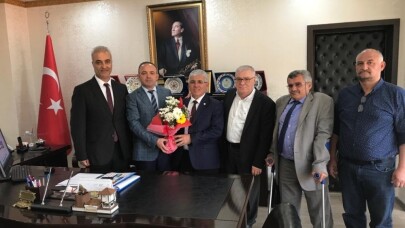 Kaymakam Öner’ Türkiye Sakatlar Derneği yöneticilerini kabul etti