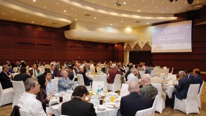 Küçükçekmece’de ilçe protokolü iftarda buluştu