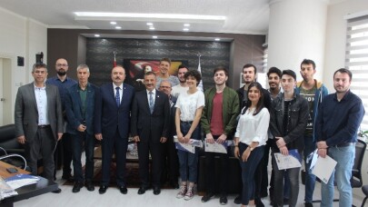 Model Roket Başlangıç Kursu sertifikalarını aldılar