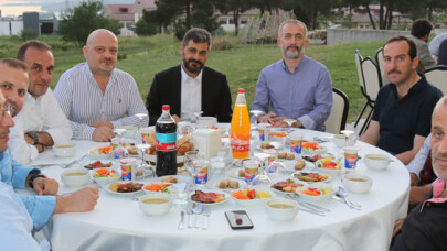 Rektör Savaşan STK Temsilcileri ile Buluştu