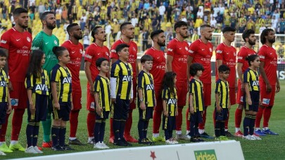 Spor Toto Süper Lig: Fenerbahçe: 1 - Antalyaspor: 0 (Maç devam ediyor)