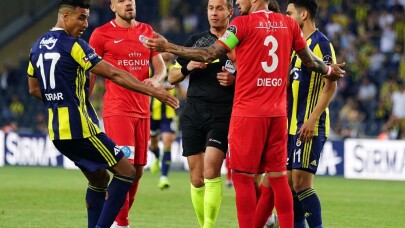 Spor Toto Süper Lig: Fenerbahçe: 3 - Antalyaspor: 1 (Maç sonucu)