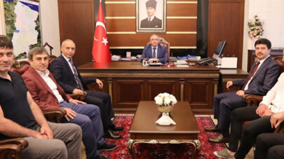 Sakarya'daki Üniversite Öğrencileri ve Dolmuş Şoförleri Arasındaki Olay Tatlıya Bağlandı