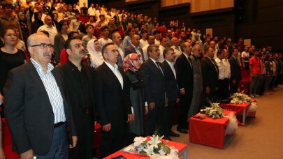 “Sultanbeyli Yıldızlarıyla Buluşuyor” ödül töreni düzenledi