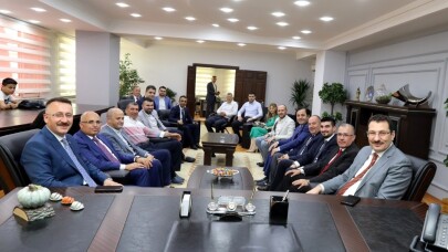 Adapazarı’nda bayram coşkusu