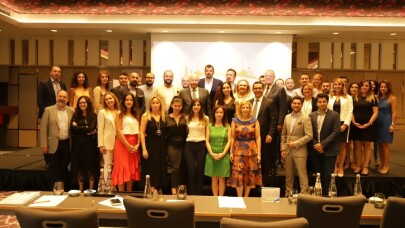 Alp Alkaş Perakende Gayrimenkul Merkezi 2019 mezunlarını verdi
