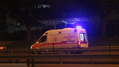 Avrasya Tünel girişinde para isteğini geri çevirince bıçaklandı:1 yaralı