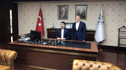 Bakan Kurum: "Hedefimiz aynı anda 50 bin kentsel dönüşüm projesini başlatmak"