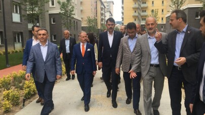 Bakan Kurum: “İlk aldığımız bilgilerde herhangi bir can veya mal kaybı söz konusu değil”