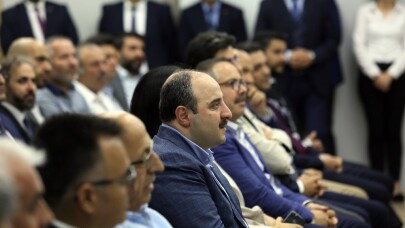 Bakan Varank’tan iş dünyası ve Anadolu’daki kobilere çağrı: "Teknoloji ve dijitalleşmeye yatırım yapın"
