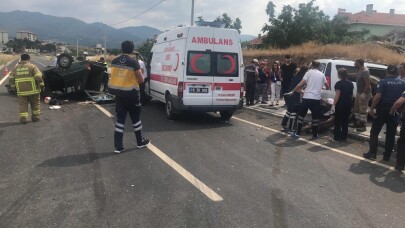 Balıkesir Sındırgı karayolunda kaza: 6 yaralı