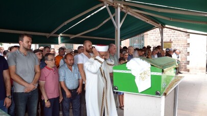 Balıkesir’de Mursi için gıyabi cenaze namazı kılındı