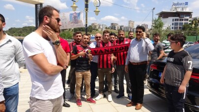 Binali Yıldırım’dan gençlere mesaj: “Kankalarımla bir olacağız, İstanbul’u bir numara yapacağız”