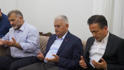 Binali Yıldırım’dan taziye ziyareti