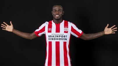 Bruma resmen PSV’de