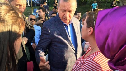 Cumhurbaşkanı Erdoğan: “Mursi kardeşimize, şehidimize Allah’tan rahmet diliyorum"