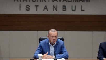 Cumhurbaşkanı Erdoğan: “Pazar günü o bir haftaya da ciddi bir ışık verecektir diye inanıyorum”