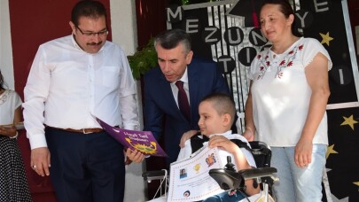 Edremit’te karne heyecanını öğrenciler ile birlikte veliler de yaşadı