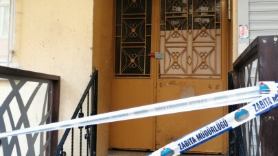 Güngören’de yıkılma tehlikesi bulunan 6 katlı bina boşaltıldı