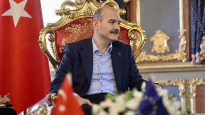 İçişleri Bakanı Soylu, AB Komiseri Avramopoulos’u kabul etti
