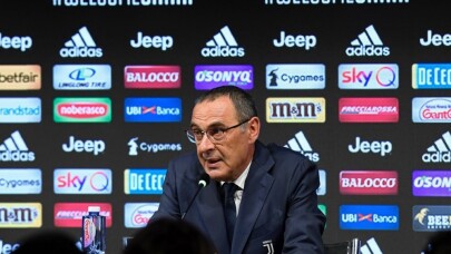 Juventus’ta Maurizio Sarri resmi imzayı attı