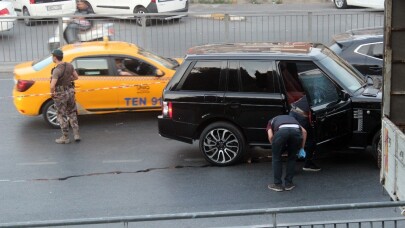 Kağıthane’de trafik ışıklarında cipe silahlı saldırı: 4 yaralı