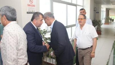 Kaynarca’da bayramlaşma töreni düzenlendi