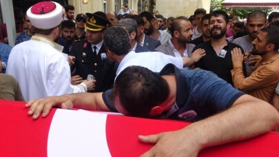 Kaza geçiren jandarmanın cenazesinde gözyaşları sel oldu