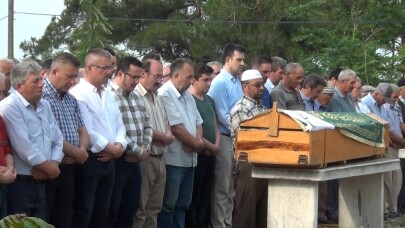 Kazada hayatını kaybeden eski belediye başkanı toprağa verildi