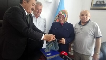 Minibüs şoföründen örnek davranış