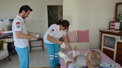 (Özel) Balıkesir evde sağlık hizmetlerinde bayram nöbeti