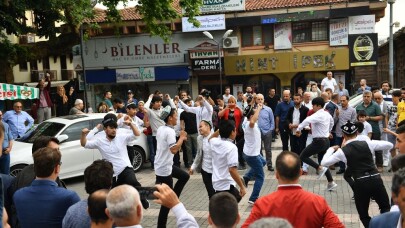 (ÖZEL) Uygur Türkleri, Çin tarafından yasaklanan 400 yıllık geleneklerini Bursa’da yaşattı