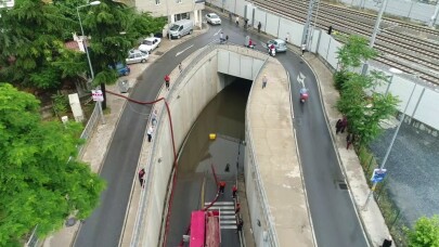 Pendik’te su basan alt geçit havadan görüntülendi