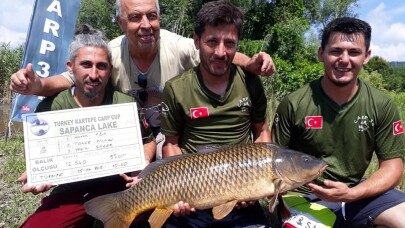 Sazan balığı tutma yarışmasında ödüller sahiplerini buldu