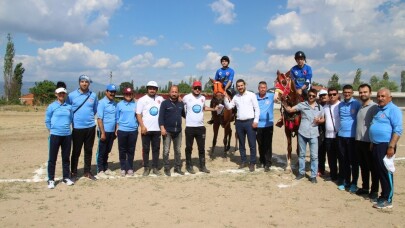 Sındırgı’da Atlı cirit heyecanı başladı