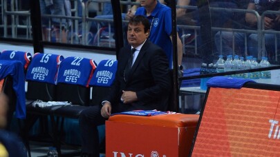 Tahincioğlu Basketbol Süper Ligi: Fenerbahçe Beko: 82 - Anadolu Efes: 73