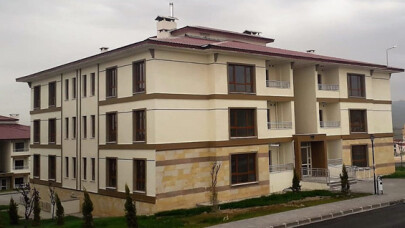 TOKİ 240 iş yeri ile 69 konutu satışa çıkardı