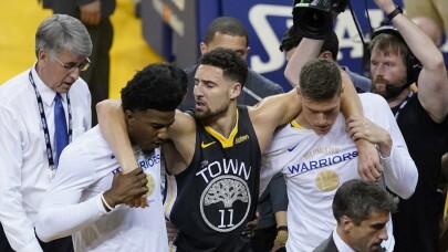 Warriors’ta Klay Thompson’ın sol diz çapraz bağları koptu