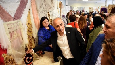 Yenişehir’de göz nuru sergisi