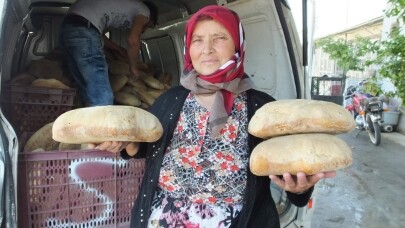 30 yıldır ev ekmeği yapıp satıyor