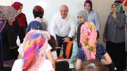 Başkan Bıyık bilgievi öğrencileriyle bir araya geldi