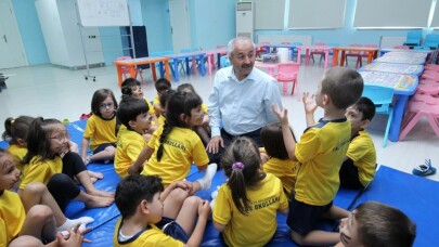 Başkan Büyükgöz’den Yaz Okulu’na sürpriz ziyaret