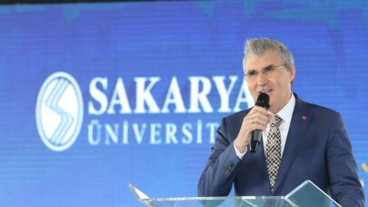 Başkan Yüce’den başarılı öğrencilere istihdam müjdesi