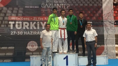 Belediyespor karatecisi Burak Gencer Dünya Kupası seçmelerine gidiyor