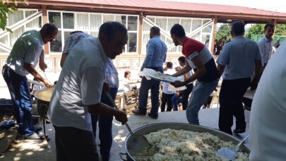 Bursa’da Geyikli Baba anıldı