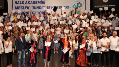 Büyükçekmece Belediyesi binlerce kişiyi meslek sahibi yaptı