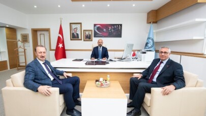 DHMİ Genel Müdürlük ve Yönetim Kurulu Başkanlığı’na atanan Hüseyin Keskin görevi devraldı