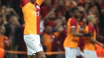 Galatasaray’da Fernado Reges Sevilla’ya transfer oldu