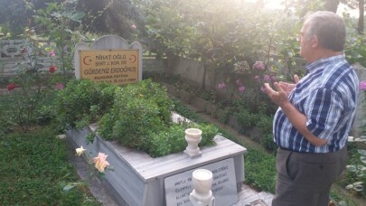 Kaymakam Çalık, şehit askerin kabrini ziyaret etti